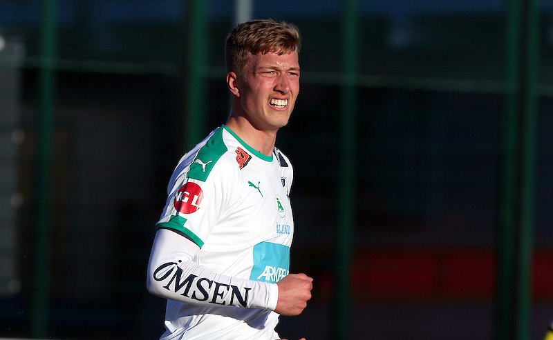 Gustaf Backaliden jatkaa IFK Mariehamnissa