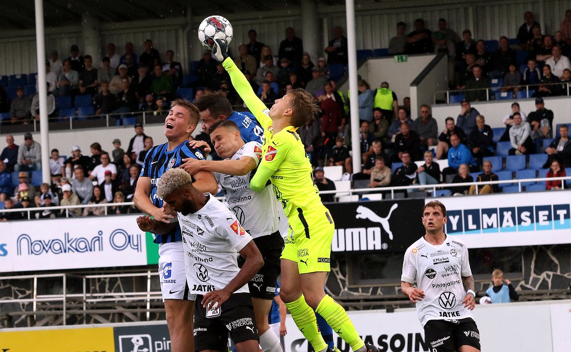 ​FC Hakan Aatu Hakala ei usko, että ratkaiseva ottelupari ratkeaa Vaasassa