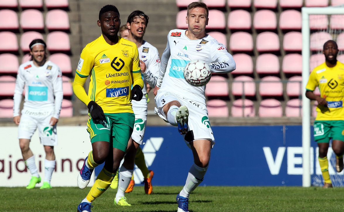 Ilves kaatoi hallitsevan mestarin (Ilves-IFK Mariehamn 3-0)