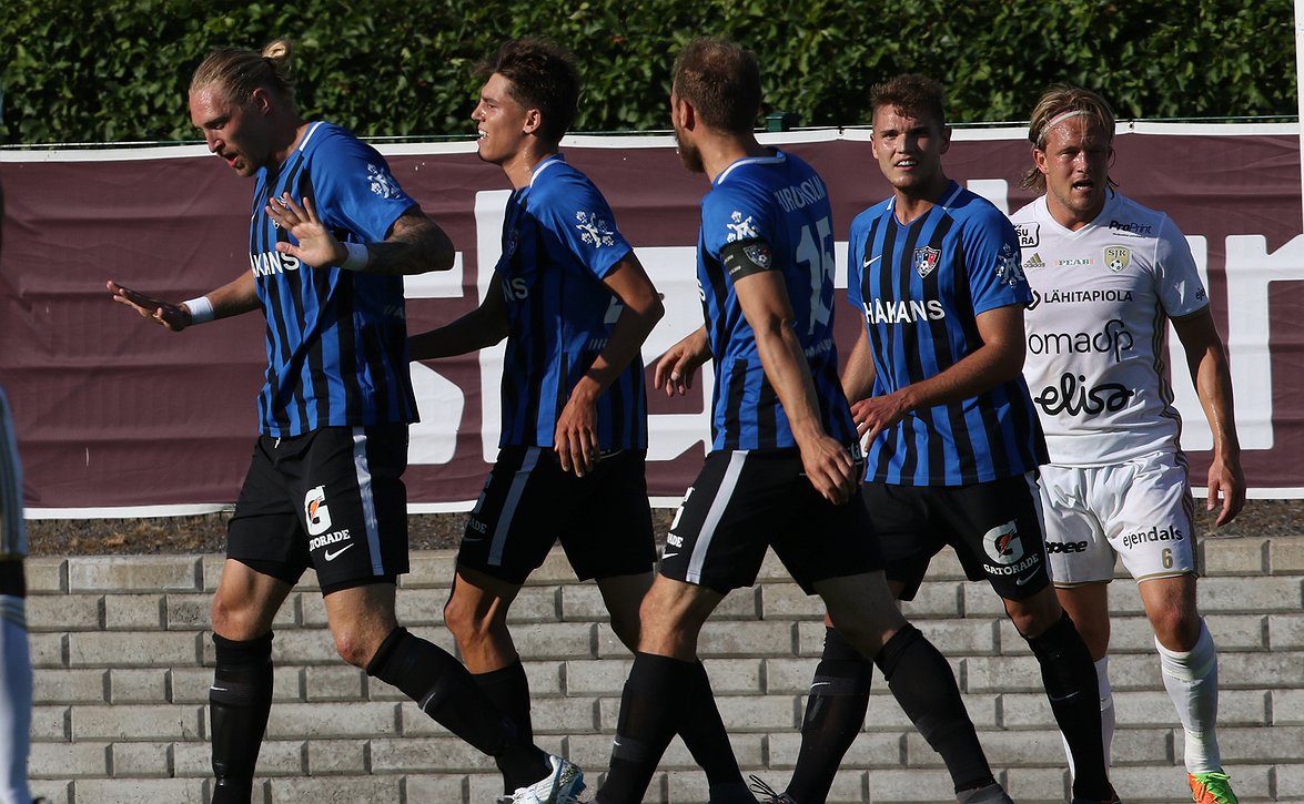 ​Inter palasi tositoimiin - sopimuspelaajia jo pitkä lista