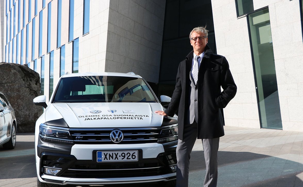 ​Volkswagen jatkaa suomalaisen jalkapallon yhteistyökumppanina