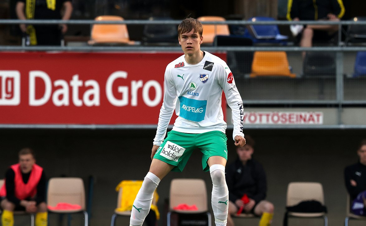 ​Oscar Wiklöfille ensimmäinen ottelu avauksessa IFK Mariehamnissa