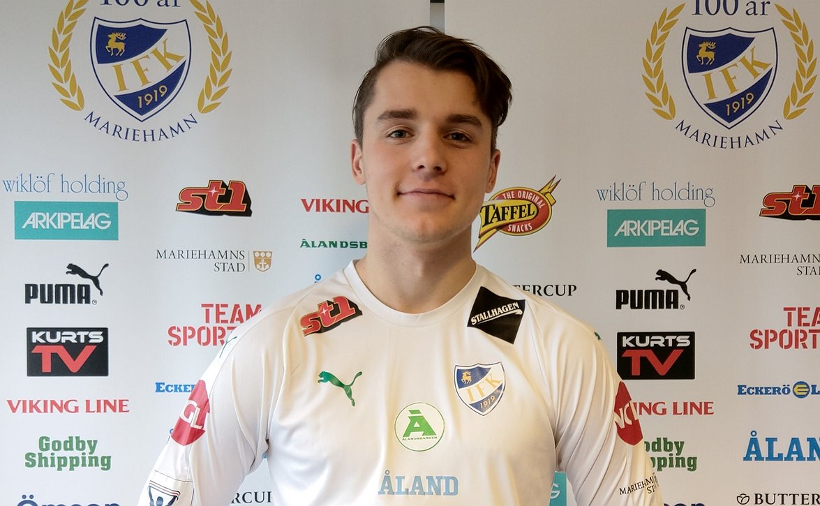 ​"Tulemme saarelta ja olemme paljon yhdessä" – Joel Mattsson tuntee IFK Mariehamnin yhteishengen