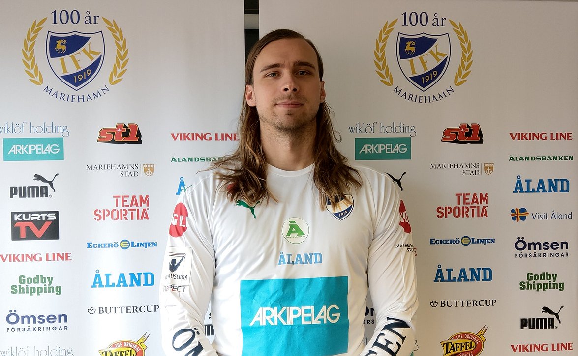 ​"En halua vertailla, mutta teemme töitä yhteisen päämäärän eteen" – Kalle Taimi uskoo IFK Mariehamniin