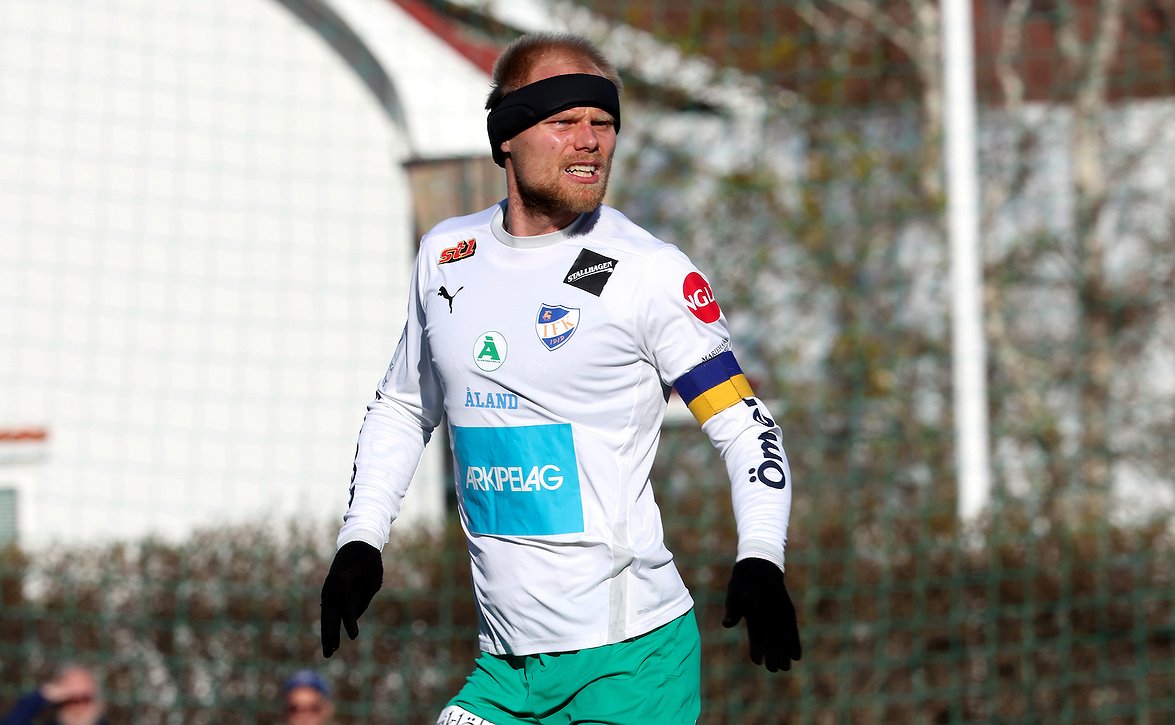 Kapteeni Timi Lahti jatkaa - tärkeä palanen IFK Mariehamnin kauden 2023 ryhmään