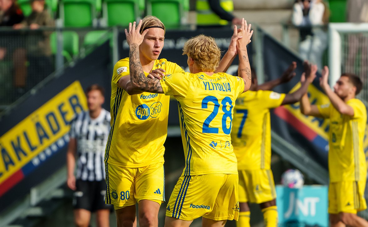 "Joukkue suoriutui taas tiukassa paikassa erinomaisesti" - HJK-luotsi Toni Korkeakunnas kiitteli omiaan