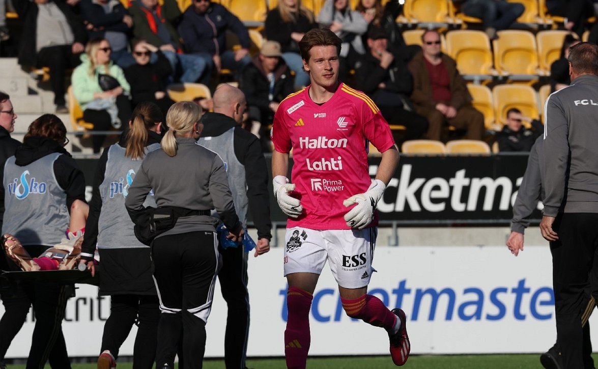 Anton Munukka jatkaa FC Lahdessa - "Ensi kaudella ykkösmaalivahdiksi ja FC Lahti eurokentille"