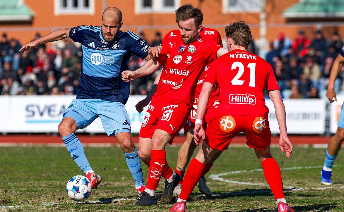 Miika Nuutinen avasi voitolla HJK:ssa (FF Jaro-HJK 0-3)