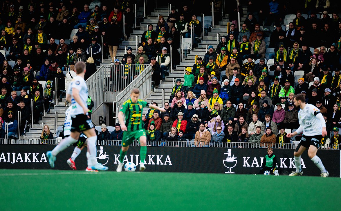 Ilves vahvempi dramaattisessa derbyssä (Ilves-FC Haka 3-2)