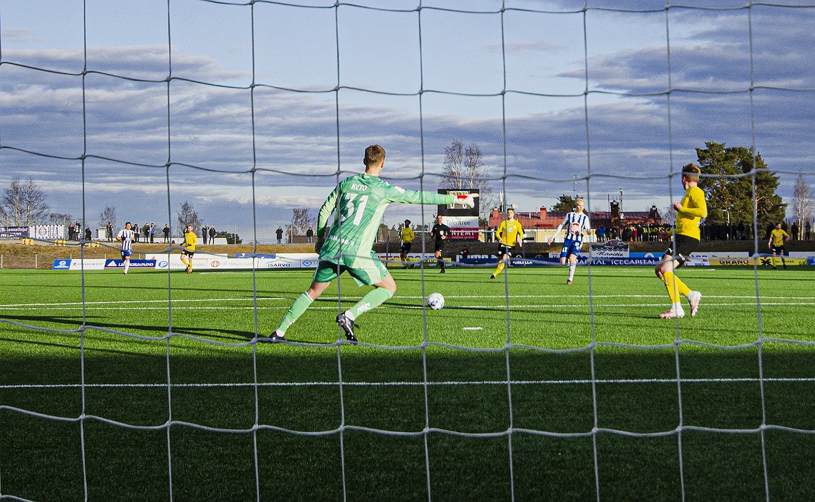 HJK-maalivahti Hugo Keto luottavaisena – "Tavoite on tupla ja se alkaa cupin voittamisella"