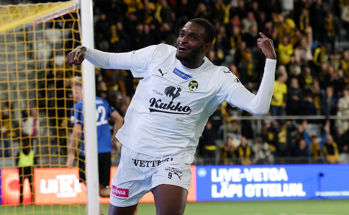 Jonathan Muzinga siirtyy tuplamestari-KuPS:n riveistä FC Lahteen