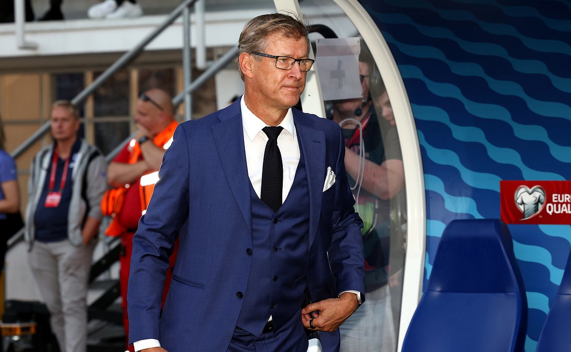 Huuhkajien avaus Sloveniaa vastaan