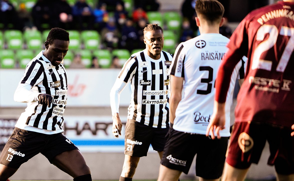 Vaasassa maalittomaan kauden avauksessa (VPS - FC Lahti 0-0)