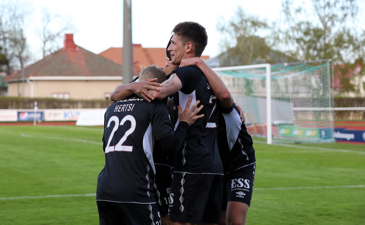 FC Lahden Kärkkäinen suitsutti omiensa peli-ilmettä