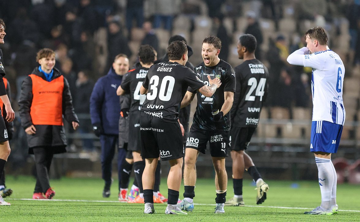 SJK puhtaalla pelillä, myös KuPS ja Gnistan voittoihin – kolme viikko-ottelua Veikkausliigaa takana