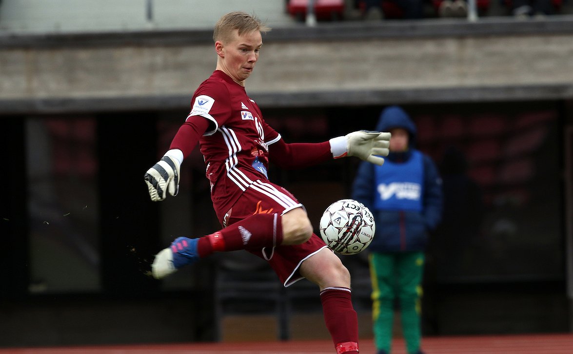 Mikko Kavénilla kova luotto Johannes Luukkaseen