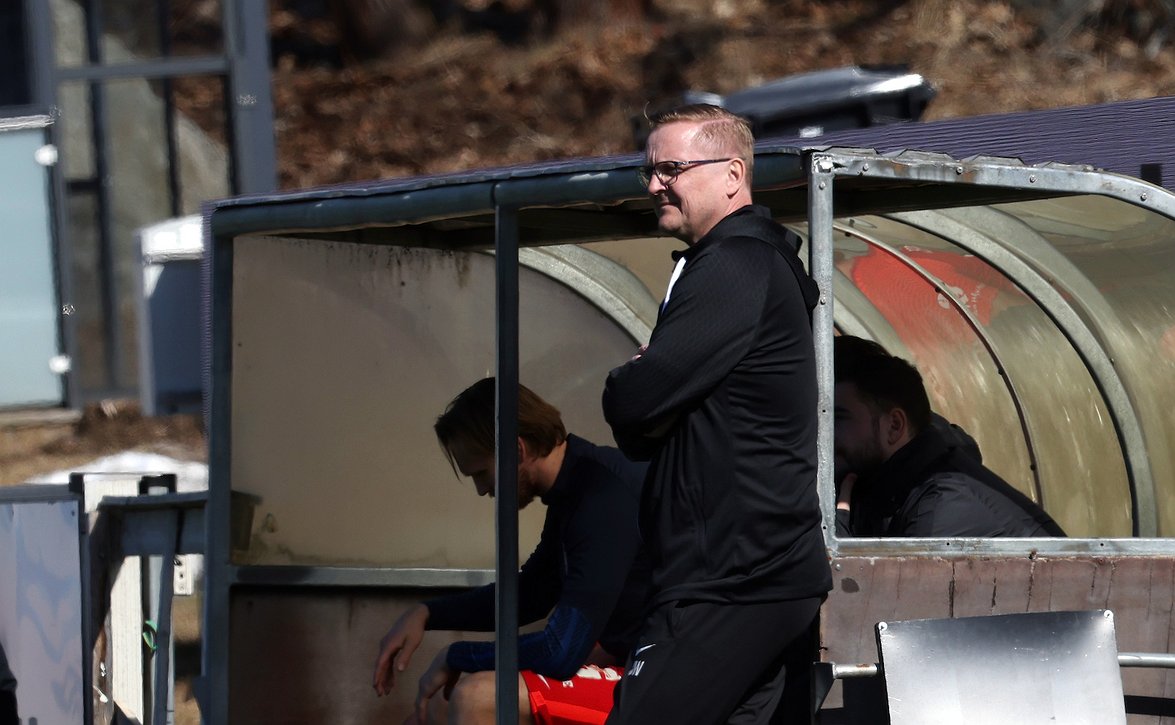 www.veikkausliiga.com