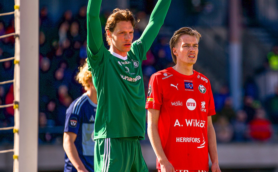 "Tyytyväinen peli-ilmeeseen ja työmäärään" - HJK otti avausvoiton Miika Nuutisen komennossa