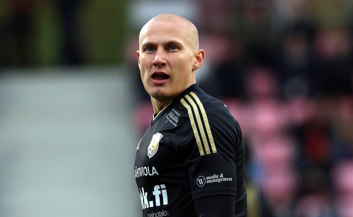 Johannes Laaksonen jatkosopimukseen SJK:n kanssa