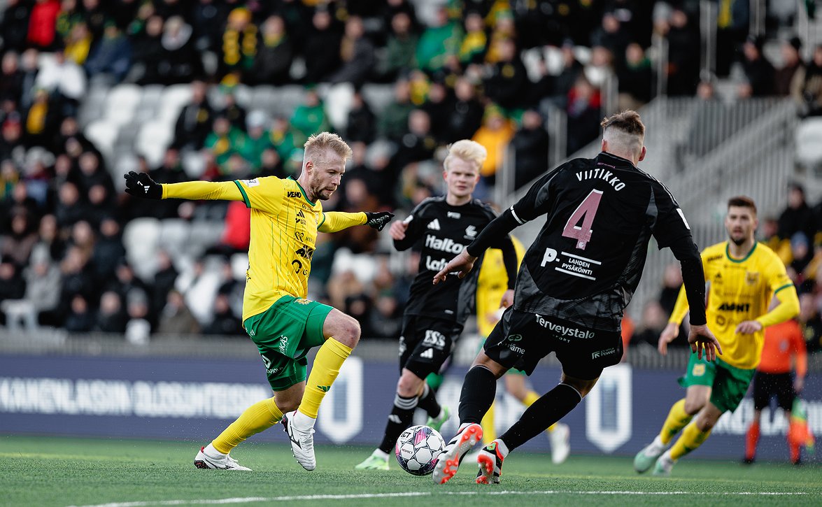 "Iso taistelu kundeilta kentällä" - piste Tammelasta maistui FC Lahdelle