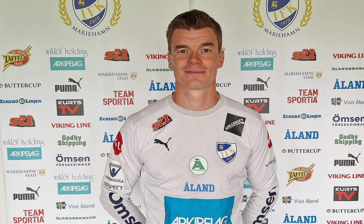 ​Huuhkajapuolustaja palaa Veikkausliigaan – Albin Granlund ja IFK Mariehamn sopimukseen