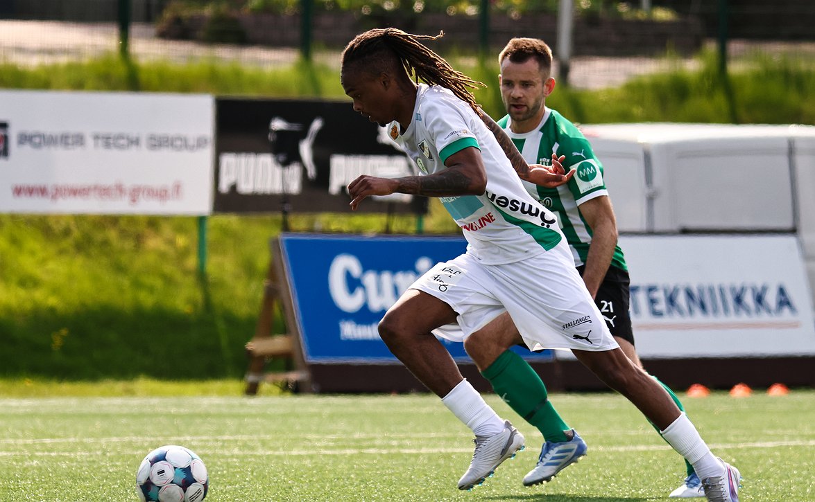 "Jokainen piste merkitsee" - Jayden Reid nosti IFK Mariehamnin tasapeliin Kotkassa