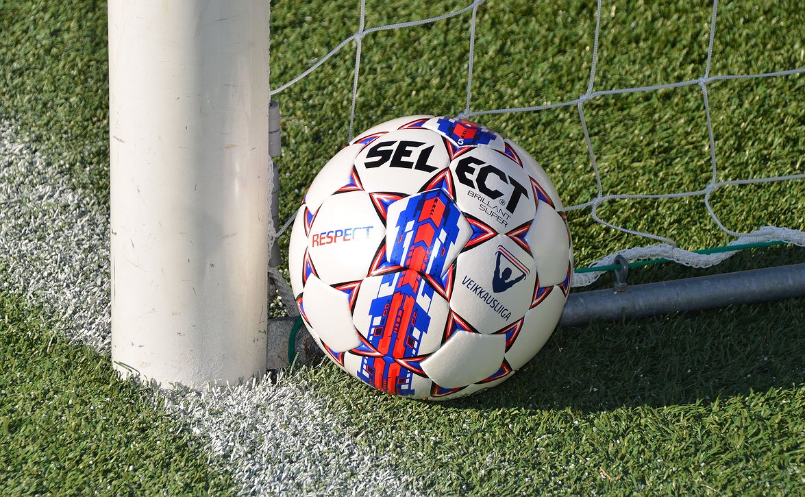 Veikkausliigasta tuttuja kasvoja UEFA B -koulutuksessa