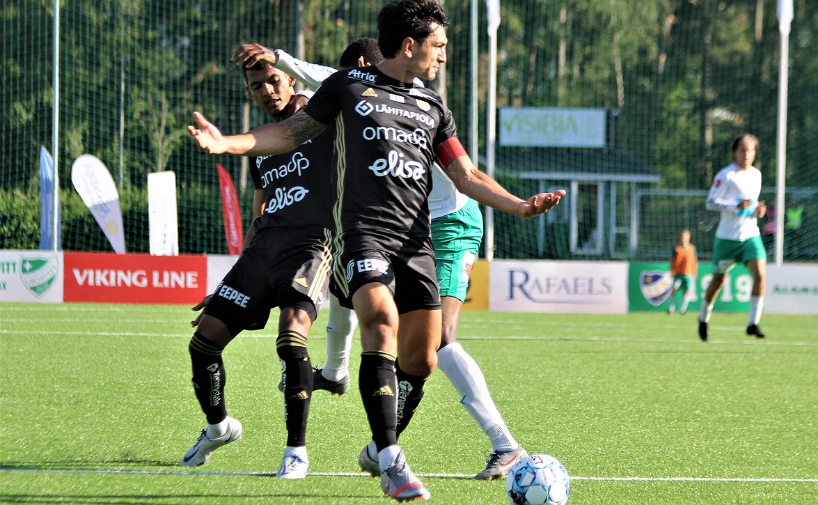 "Pitää jatkaa siitä mihin torstaina jäimme" – IFK Mariehamnin Joel Mattsson hakee pisteitä SJK:lta