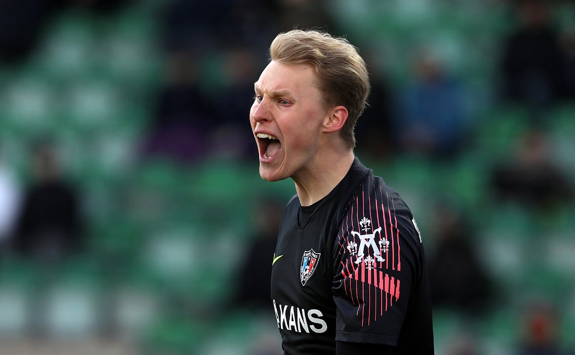 Maalivahtilupaus koettaa nollata maajoukkuekärjen: "Ei se minua pelota"