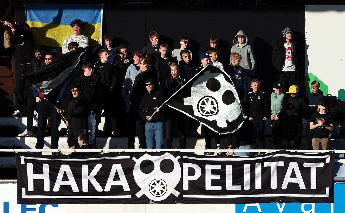 "Peliaika pitää ansaita" - Haka isännöi HJK Klubi 04:ää lauantaina iltapäivällä