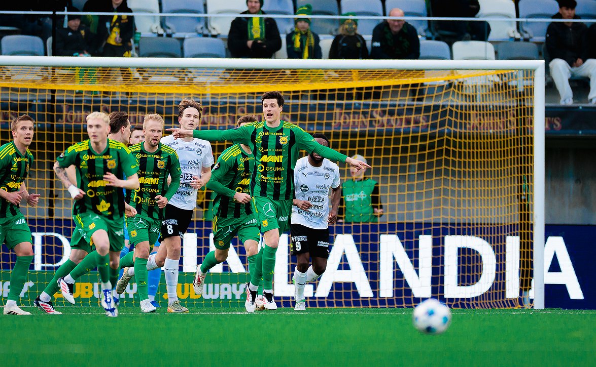 Ilves huutokauppaa Haka-ottelun pelipadat - Tuotto lahjoitetaan HOPA-rahastoon
