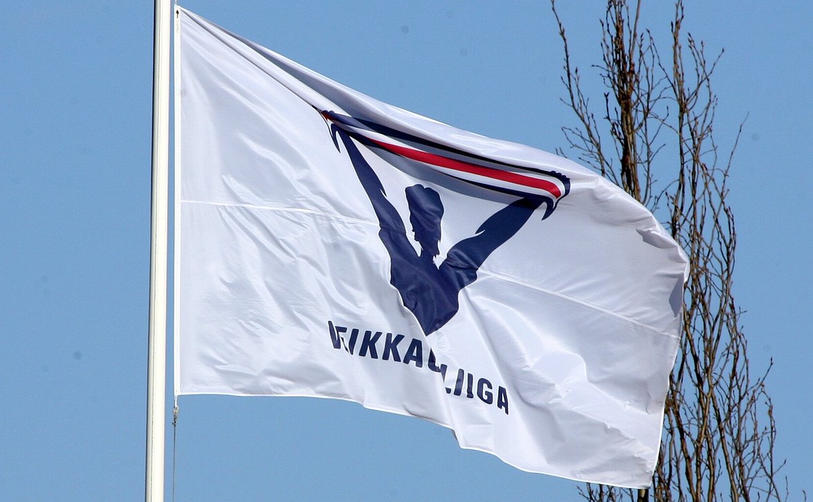 www.veikkausliiga.com