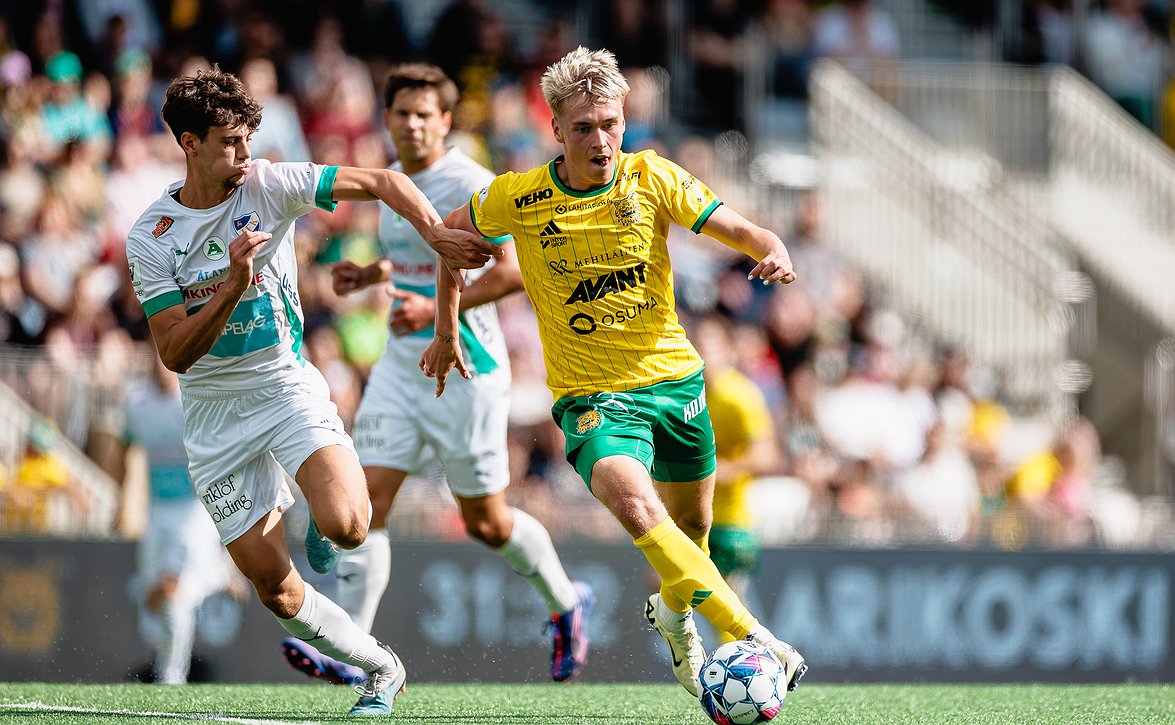 "Hyvä, ammattimainen ja meidän näköisemme peliesitys" - Ilves-luotsi Joonas Rantanen tyytyväisenä
