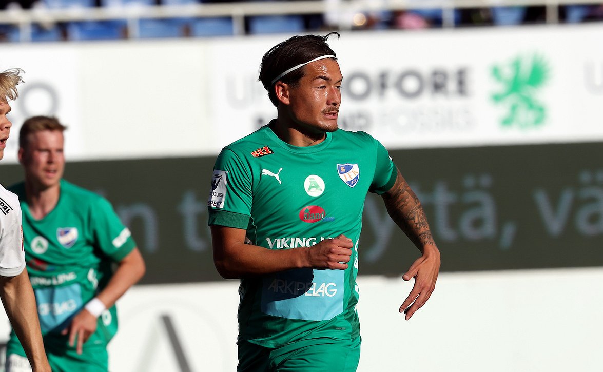 www.veikkausliiga.com