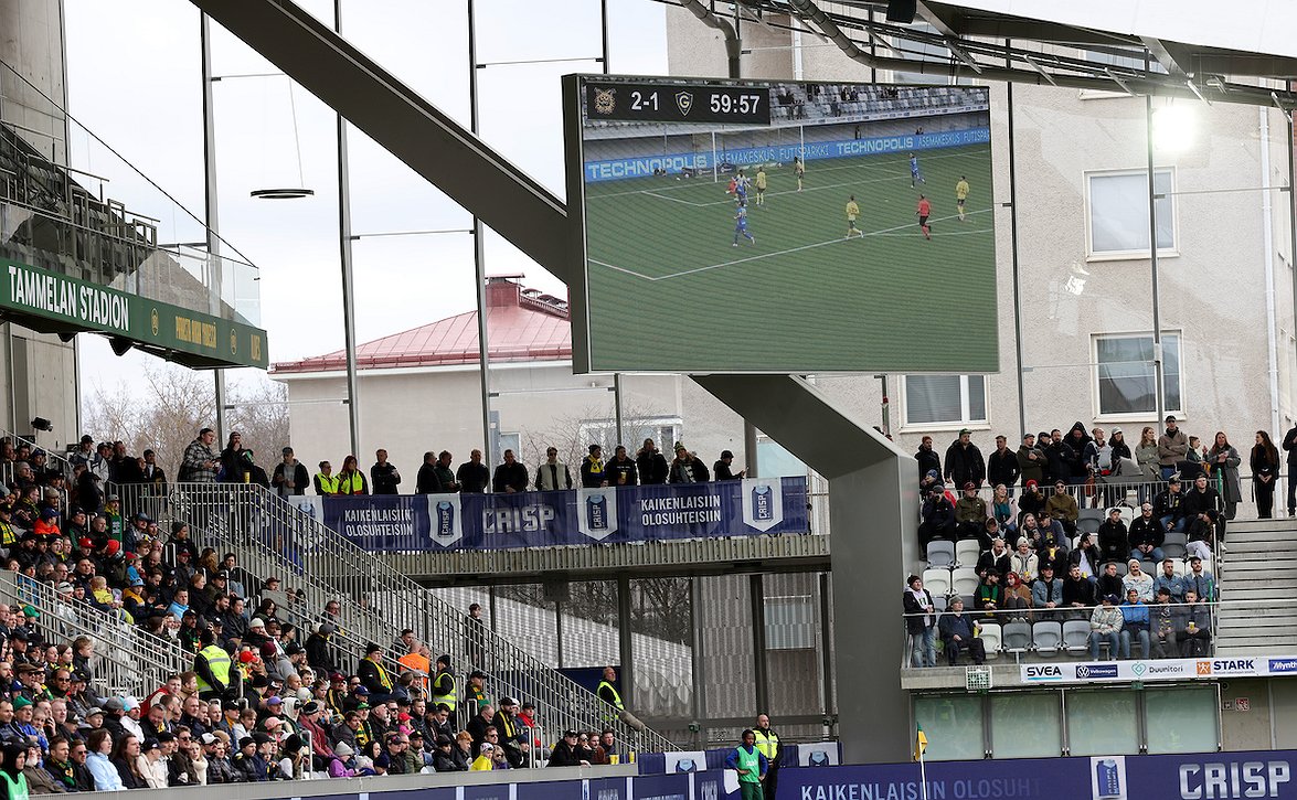 www.veikkausliiga.com