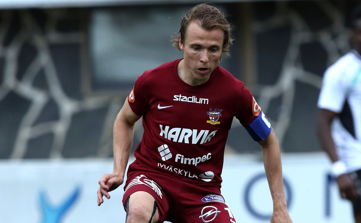 ​Tommi Kari onnellinen jatkostaan JJK:ssa